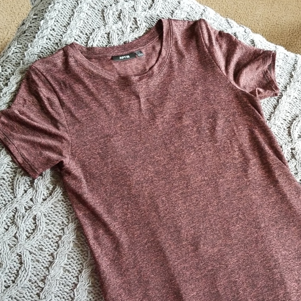 Apt 9 Brand top